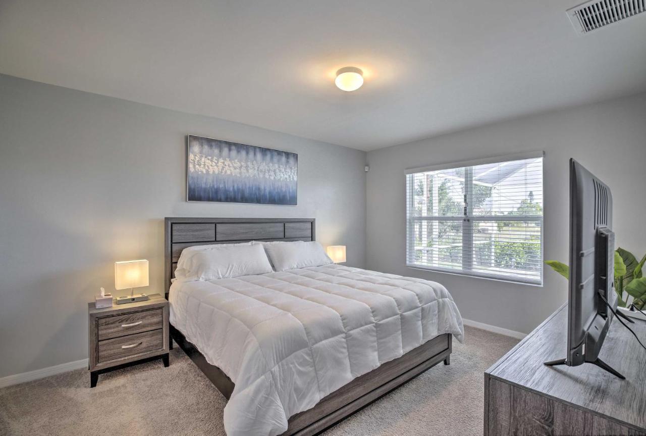 Modern Home With Heated Pool, 3 Mi To Beach Cape Coral Eksteriør billede