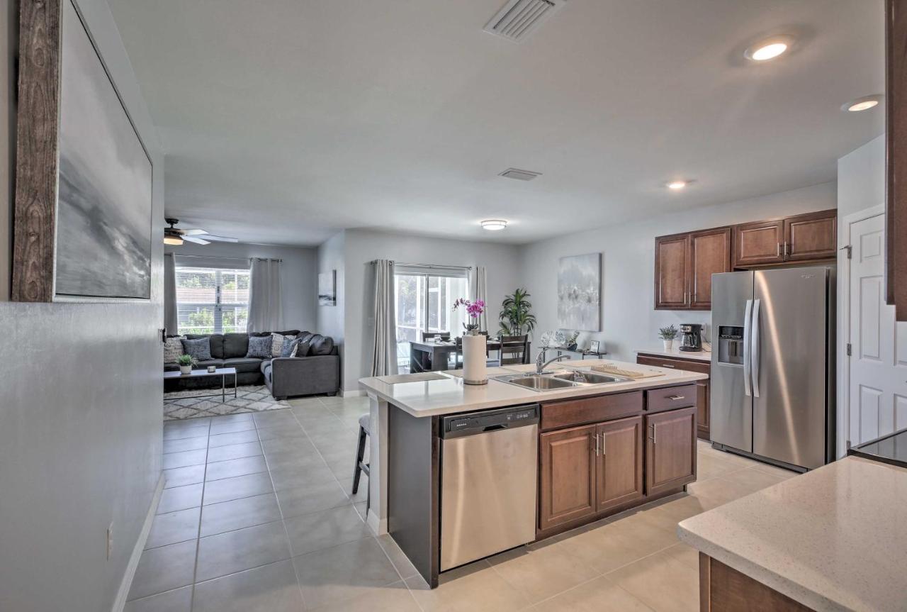 Modern Home With Heated Pool, 3 Mi To Beach Cape Coral Eksteriør billede