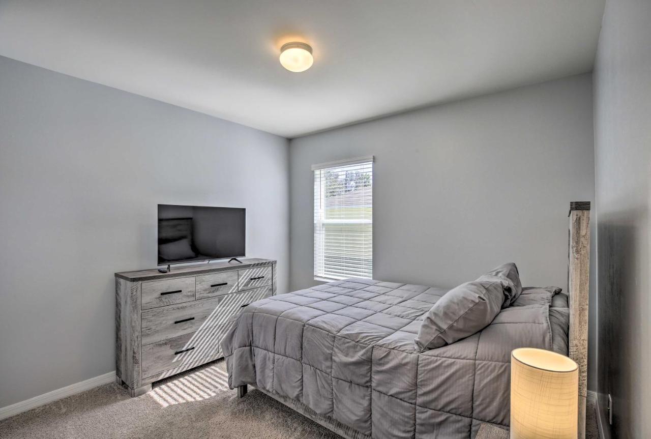 Modern Home With Heated Pool, 3 Mi To Beach Cape Coral Eksteriør billede