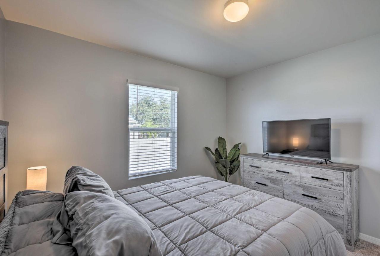 Modern Home With Heated Pool, 3 Mi To Beach Cape Coral Eksteriør billede