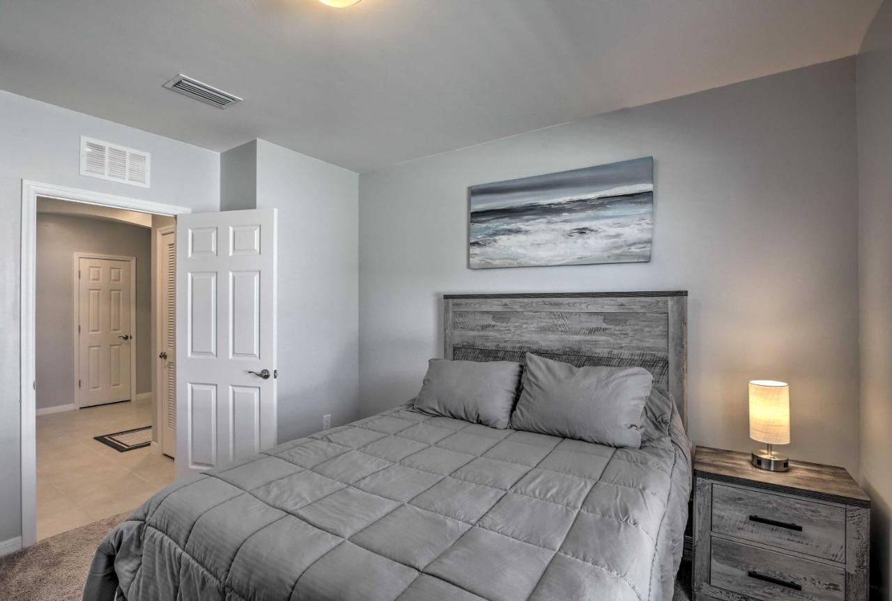 Modern Home With Heated Pool, 3 Mi To Beach Cape Coral Eksteriør billede
