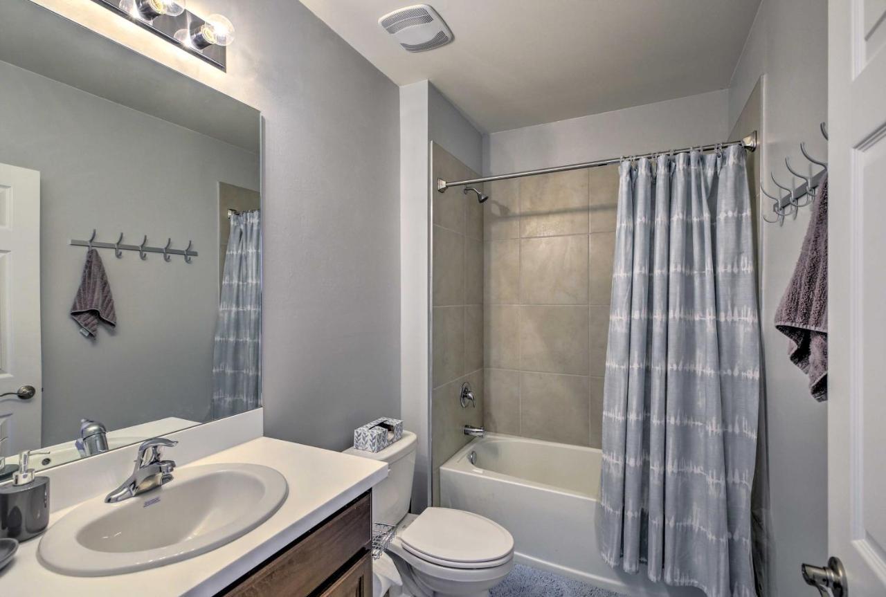 Modern Home With Heated Pool, 3 Mi To Beach Cape Coral Eksteriør billede